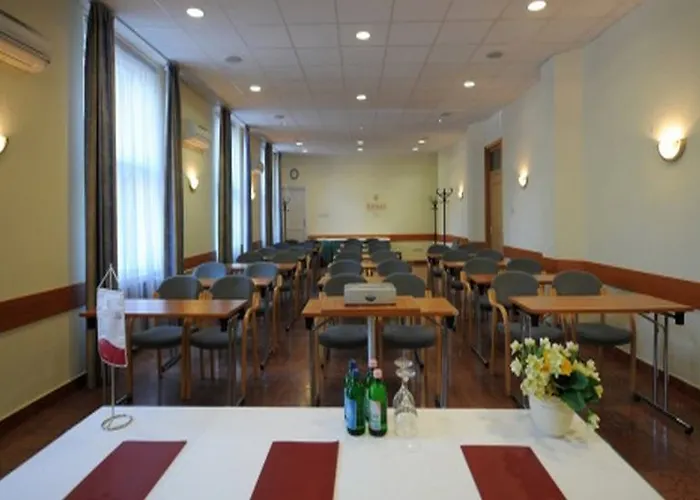 Hotell Hunguest Platanus Budapest