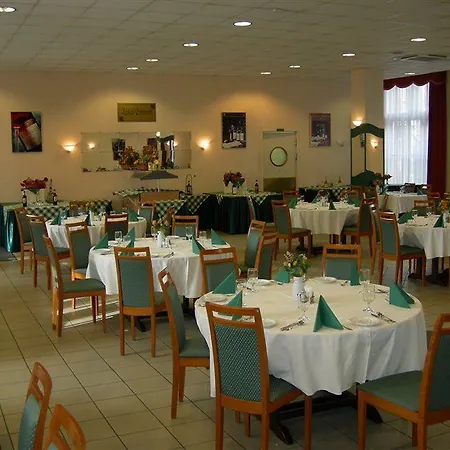 Hunguest Platanus Hotel Budapesta