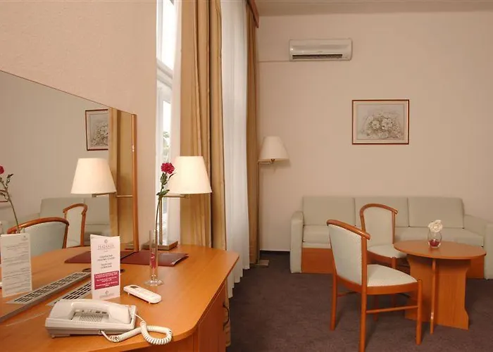 Otel Hunguest Platanus Budapeşte