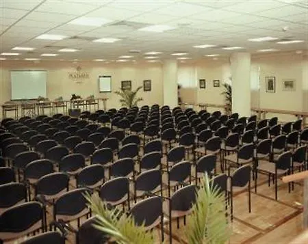 Hunguest Platanus מלון בודפשט