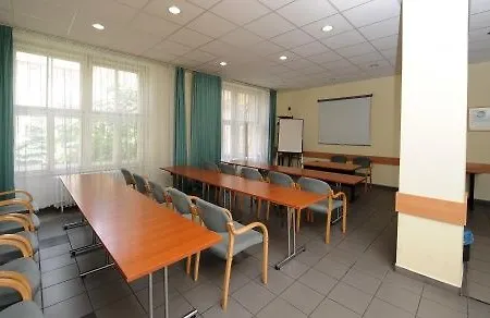 מלון Hunguest Platanus 3*